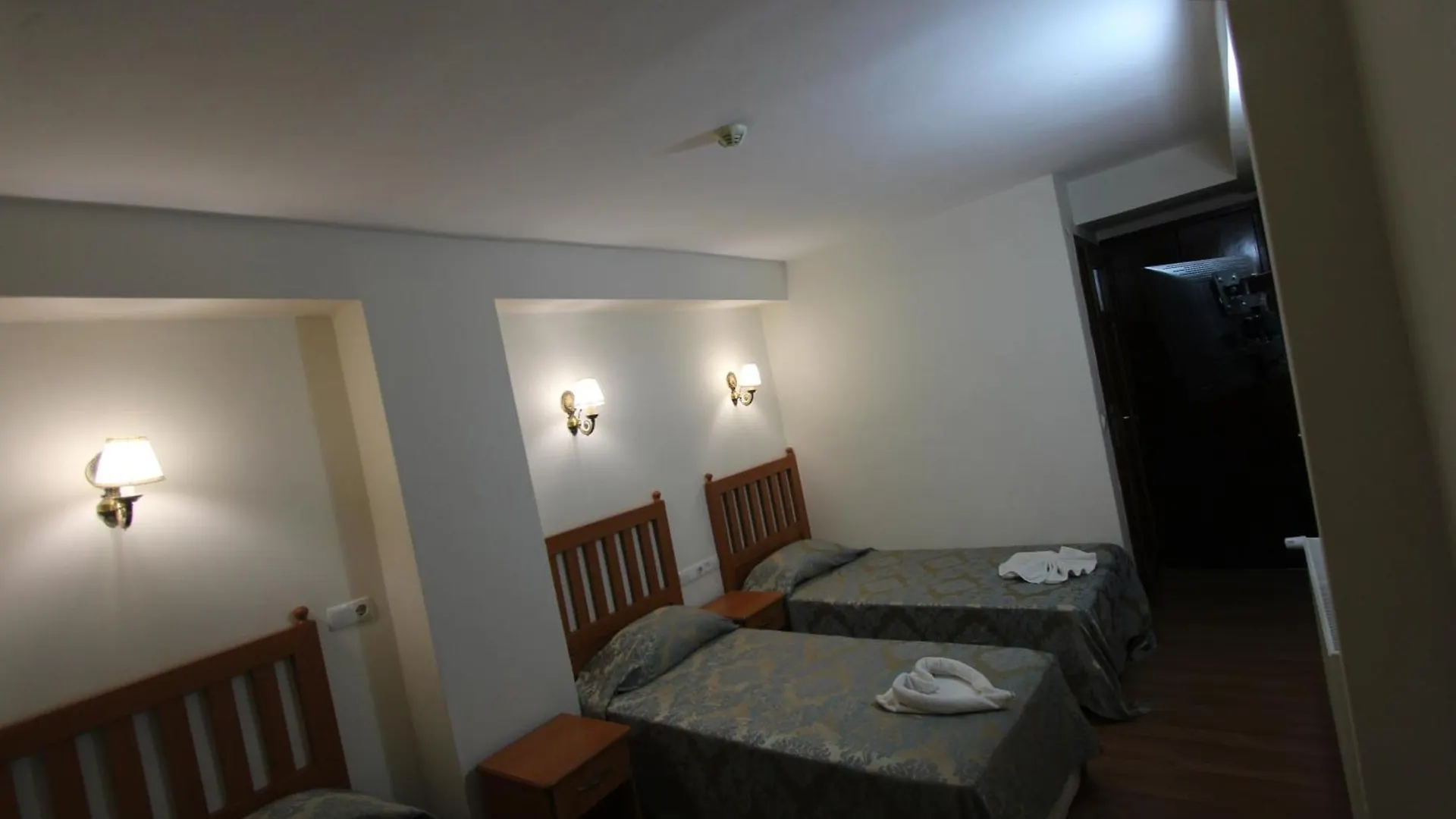 Hotel Ave Maria Сельчук 2*,