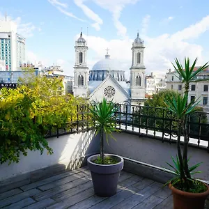 https://triada-residence.istanbul-turkeyhotels.com